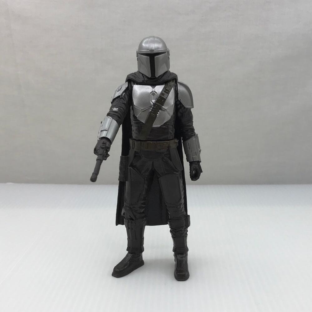 Hasbro Star Wars The Mandalorian Din Djarin Action Figure with Blaster